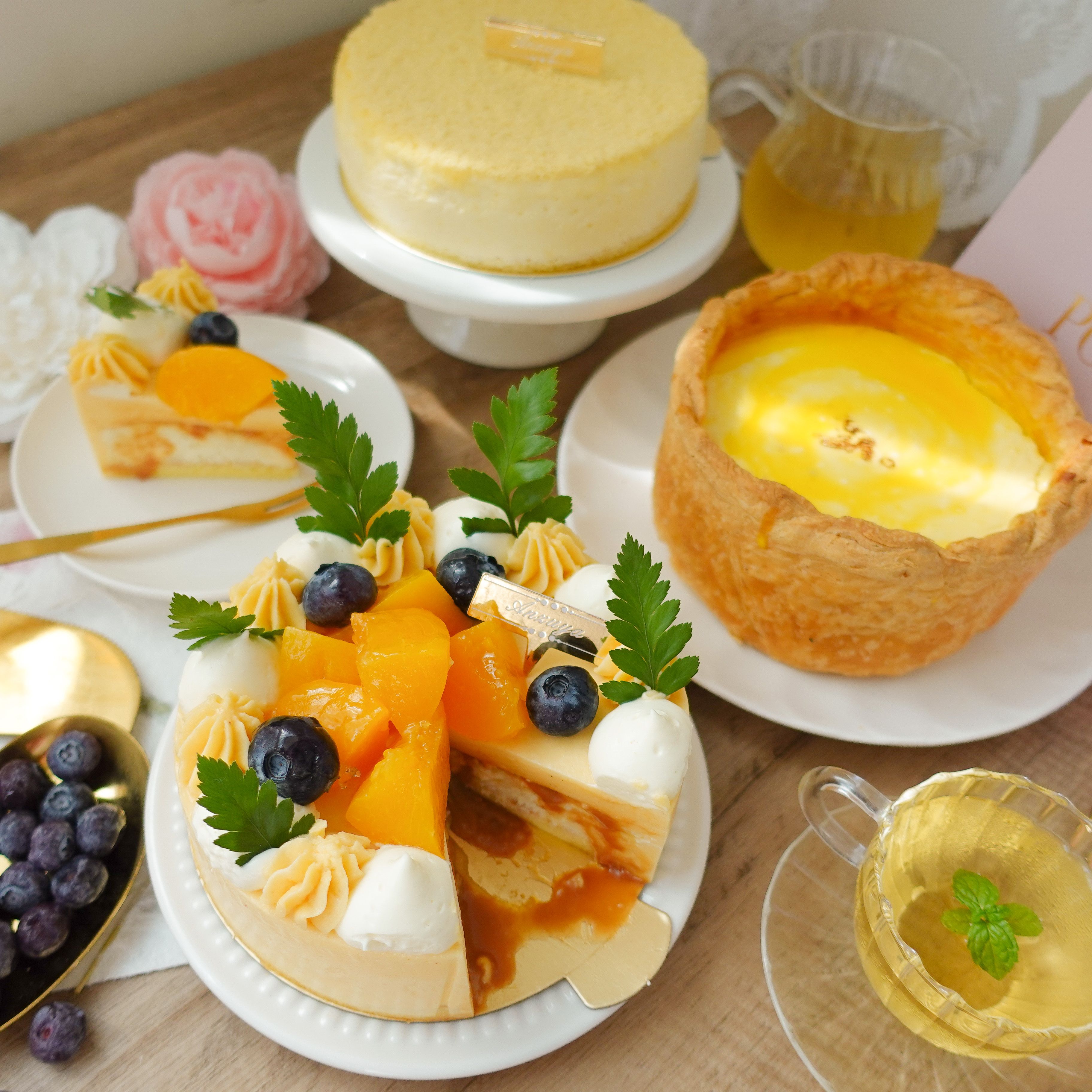 Artisan Baker Decorating